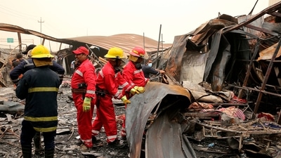Prime Minister Mustafa al-Kadhimi convened an emergency meeting and ordered the suspension and arrest of the health director in Dhi Qar provice, the hospital director and the city's civil defense chief. In picture - Rescuers at work after a catastrophic blaze erupted at a Covid-19 hospital ward in the al-Hussein Teaching Hospital in Nasiriyah, Iraq. (AP) Prime Minister Mustafa al-Kadhimi convened an emergency meeting and ordered the suspension and arrest of the health director in Dhi Qar provice, the hospital director and the city's civil defense chief. In picture - Rescuers at work after a catastrophic blaze erupted at a Covid-19 hospital ward in the al-Hussein Teaching Hospital in Nasiriyah, Iraq. (AP)