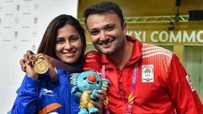 Heena Sidhu with her husband, coach and former shooter, Ronak Pandit. (PTI)