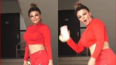 Rakhi Sawant dances and sings Apdi Pode.