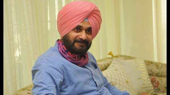 Sidhu takes a dig at AAP, says it recognised his vision for state ...