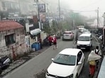 Vehicles seen on the road after the relaxation in Covid-19 restriction, in Mussoorie on Sunday.(ANI Photo) Vehicles seen on the road after the relaxation in Covid-19 restriction, in Mussoorie on Sunday.(ANI Photo)