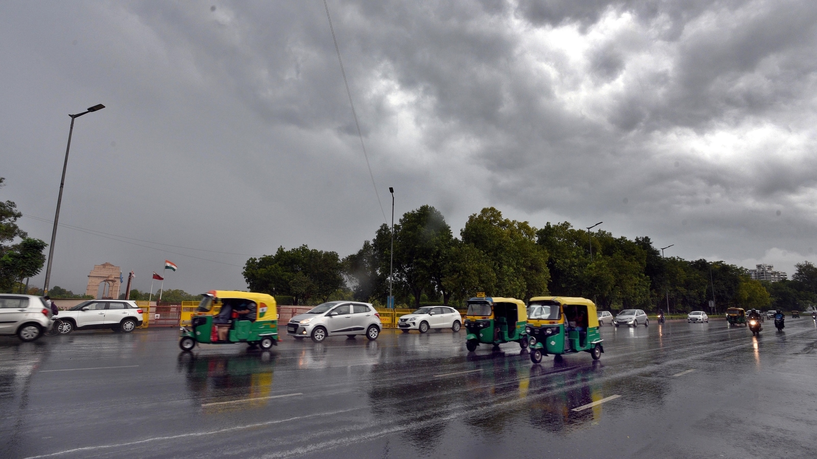 Photos Monsoon advances over Delhi, completes coverage over the