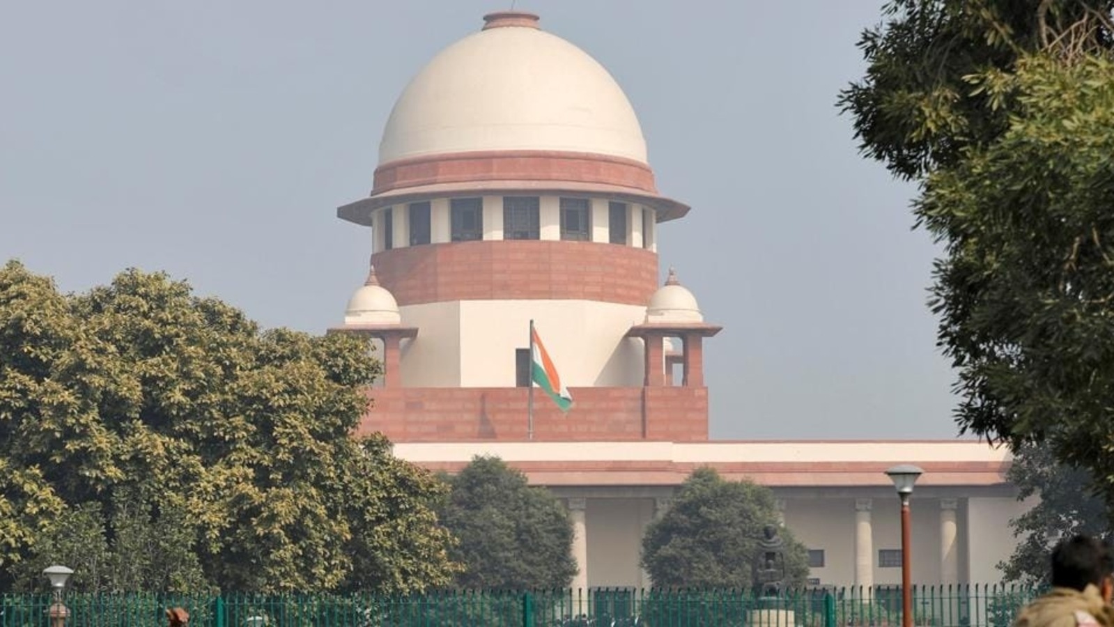 Supreme Court To Examine If Limits Can Be Placed On HC Orders In Times ...