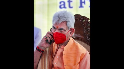 J&K L-G Manoj Sinha during inauguration of horticulture week in Akhnoor on Wednesday. (PTI)