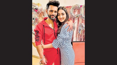 Rahul Vaidya is hands-on in arranging and coordinating everything for his wedding Rahul Vaidya is hands-on in arranging and coordinating everything for his wedding