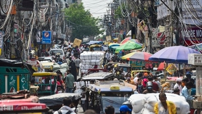 Not only hill stations, markets in towns and cities are also witnessing crowding, (PTI) Not only hill stations, markets in towns and cities are also witnessing crowding, (PTI)