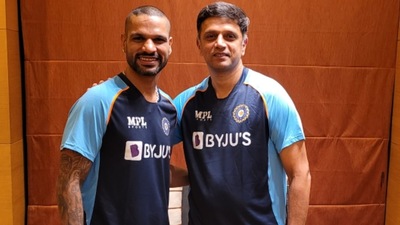 Shikhar Dhawan and Rahul Dravid. (BCCI)