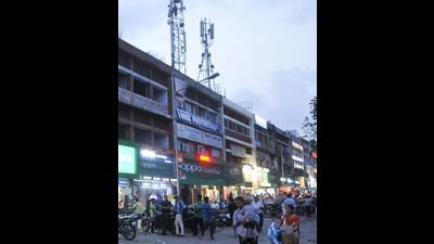 Mobile service providers have created higher density of mobile infra in commercial areas, but the work from home culture has led to a dramatic change in usage pattern. (HT File Photo) Mobile service providers have created higher density of mobile infra in commercial areas, but the work from home culture has led to a dramatic change in usage pattern. (HT File Photo)