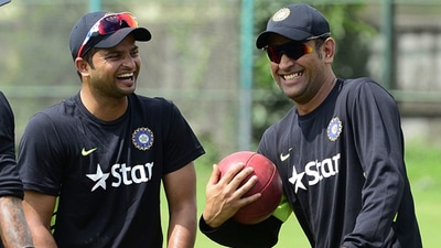 Suresh Raina and MS Dhoni in 2015. (Getty Images)