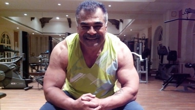Sharat Saxena talked about the lack of good roles for senior actors like him. Sharat Saxena talked about the lack of good roles for senior actors like him.