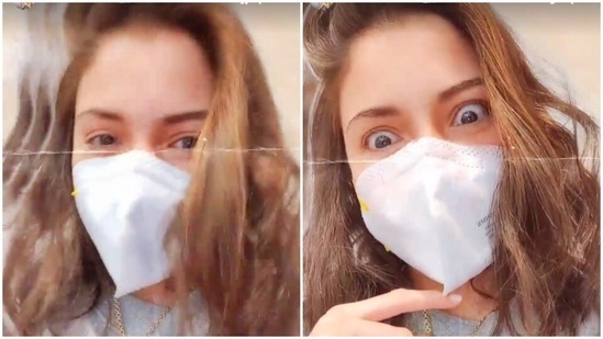 Anushka Sharma posed in a mask.