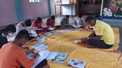 Students of Tamini high school in Mulshi, study in a hall keeping Covid norms in place. Internet connectivity in Pune rural areas major hurdle for online classes (HT) Students of Tamini high school in Mulshi, study in a hall keeping Covid norms in place. Internet connectivity in Pune rural areas major hurdle for online classes (HT)