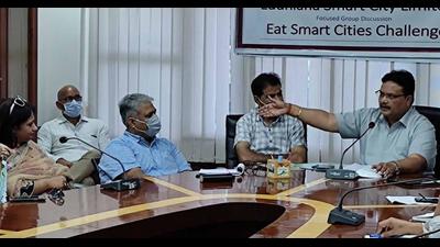 Municipal commissioner Pardeep Sabharwal addressing the members of an NGO, college principals, and dieticians at the MC’s Zone D office on Thursday. (HT Photo)