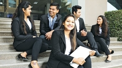 MHCET 2021: Application process for MAH-L.L.B.3Yrs.-CET 2021 begins today MHCET 2021: Application process for MAH-L.L.B.3Yrs.-CET 2021 begins today
