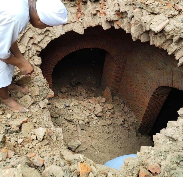 The tunnel-like structures made of small bricks — that were reportedly used centuries ago — were found at a depth of about 25 feet. (HT Photo) The tunnel-like structures made of small bricks — that were reportedly used centuries ago — were found at a depth of about 25 feet. (HT Photo)