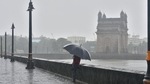 Torrential downpour has been besieging the financial capital since Tuesday night(Satish Bate/HT PHOTO) Torrential downpour has been besieging the financial capital since Tuesday night(Satish Bate/HT PHOTO)