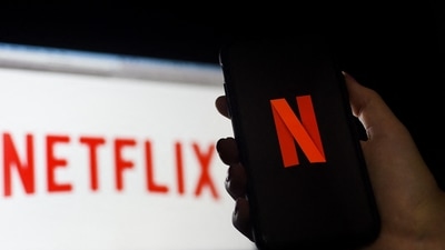 Netflix on July 15, 2021 confirmed that it recruited a video game veteran from Facebook to lead a gaming team at the television star Mike Verdu was hired to take charge of video game development at the Silicon Valley company, which has openly called hits such as "Fortnite" competition for people's online entertainment time. (AFP)