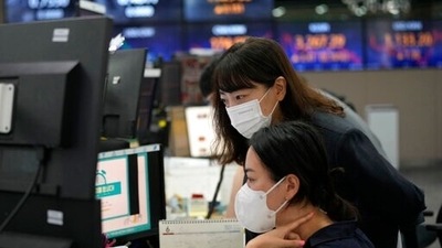 Investors were also awaiting US retail sales for June due later in the day for the latest indication on the state of the economic recovery. (AP) Investors were also awaiting US retail sales for June due later in the day for the latest indication on the state of the economic recovery. (AP)