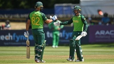 Kanneman Malan and Quinton de Kock shared an opening stand of 225 runs. (Getty Images) Kanneman Malan and Quinton de Kock shared an opening stand of 225 runs. (Getty Images)