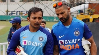 Prithvi Shaw (L) and Shikhar Dhawan (R) (Reuters ) Prithvi Shaw (L) and Shikhar Dhawan (R) (Reuters )