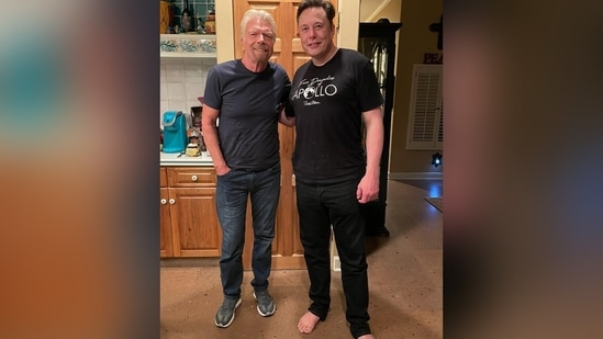 Richard Branson shared this image with Elon Musk.(Twitter/@richardbranson)