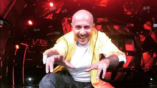Vishal Dadlani united with DIVINE and Shor Police for an Indian version of the iconic track The Unforgiven.