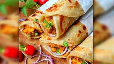 Kati roll: Treat your hunger pangs with a filling kati roll stuffed with either chicken or vegetables. (Instagram/@momandbabyfit) Kati roll: Treat your hunger pangs with a filling kati roll stuffed with either chicken or vegetables. (Instagram/@momandbabyfit)