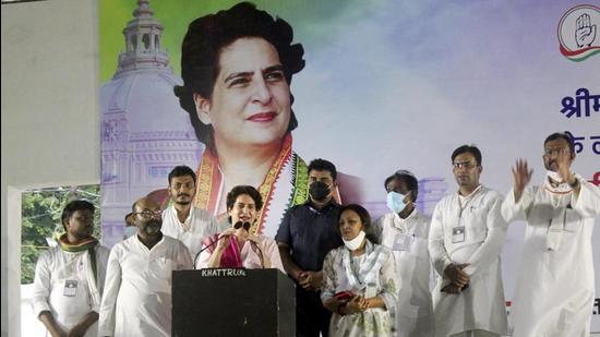 Congress general secretary Priyanka Gandhi Vadra addressing party workers in Lucknow on Saturday. (PTI Photo)