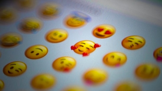 World Emoji Day(Instagram)