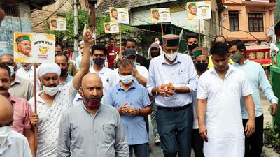 Anil was also sidelined during the municipal corporation polls when the party did not seek his help in canvassing and chose to rely on the political acumen of minister Mahender Singh Thakur instead. (Birbal Sharma/HT)