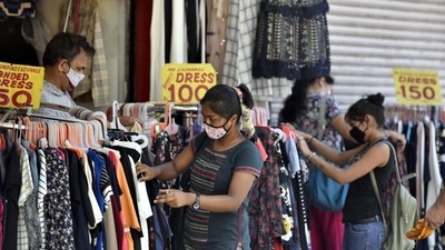 Delhi on Saturday recorded 59 Covid-19 cases and four deaths while the positivity rate dropped to 0.08 per cent, according to data shared by the health department. (Sanjeev Verma/HT photo) Delhi on Saturday recorded 59 Covid-19 cases and four deaths while the positivity rate dropped to 0.08 per cent, according to data shared by the health department. (Sanjeev Verma/HT photo)