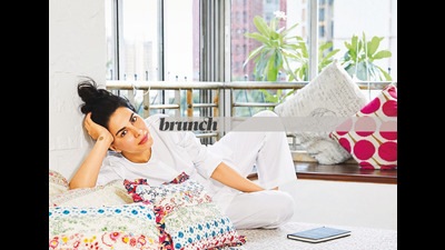 Kirti Kulhari poses at her home exclusively for this HT Brunch column; Styled by Avinash Bamania (Vickky Idnaani) Kirti Kulhari poses at her home exclusively for this HT Brunch column; Styled by Avinash Bamania (Vickky Idnaani)