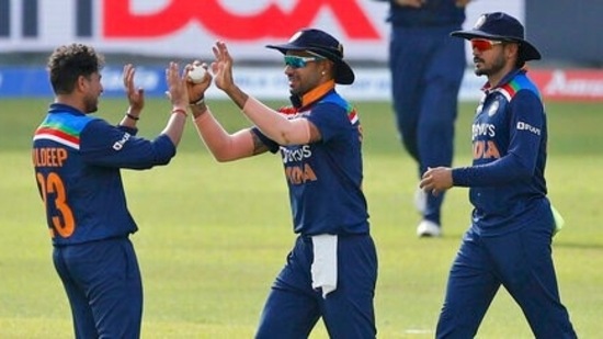 Kuldeep Yadav and Shikhar Dhawan celebrate the dismissal of Sri Lanka's Bhanuka Rajapaksa during the first ODI (AP)