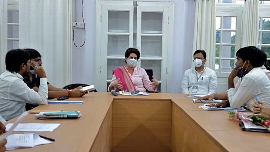 Congress General Secretary Priyanka Gandhi Vadra addresses a meeting with the party supporters at party headquarters, in Lucknow on Sunday.(ANI Photo) Congress General Secretary Priyanka Gandhi Vadra addresses a meeting with the party supporters at party headquarters, in Lucknow on Sunday.(ANI Photo)