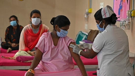 Ever since the pandemic started, Tamil Nadu has reported 25.3 lakh cases.(AFP File Photo)