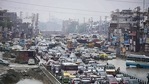 A traffic jam on Sohna Road due to heavy waterlogging near Subhash Chowk. (Parveen Kumar/HT) A traffic jam on Sohna Road due to heavy waterlogging near Subhash Chowk. (Parveen Kumar/HT)