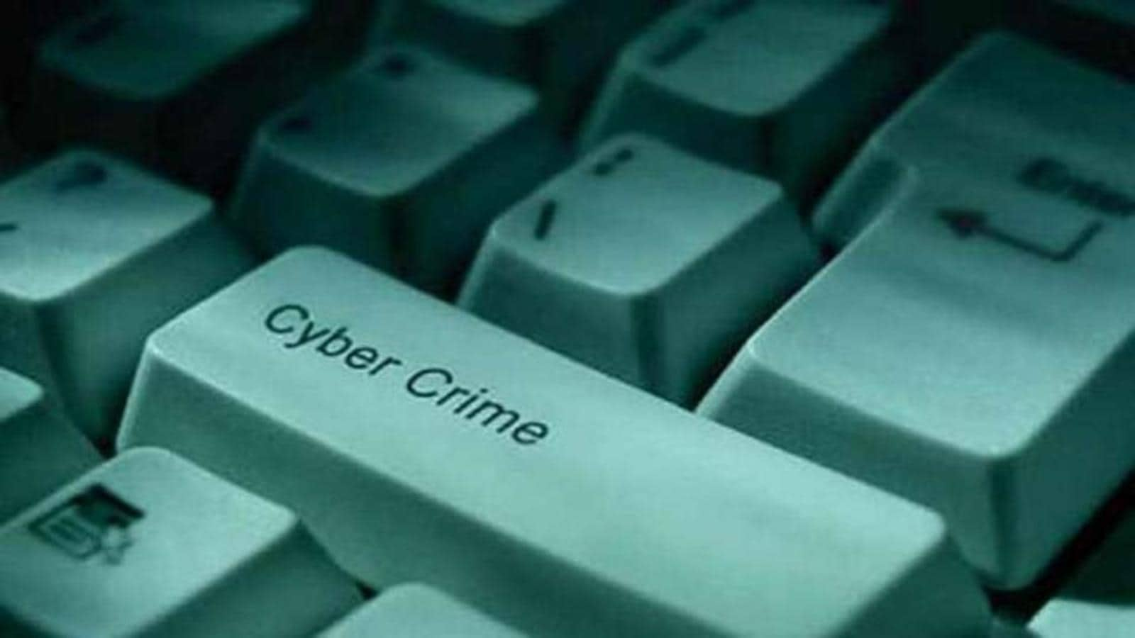 Cyber crime cell of Lucknow police nabs five for posing as bank officials