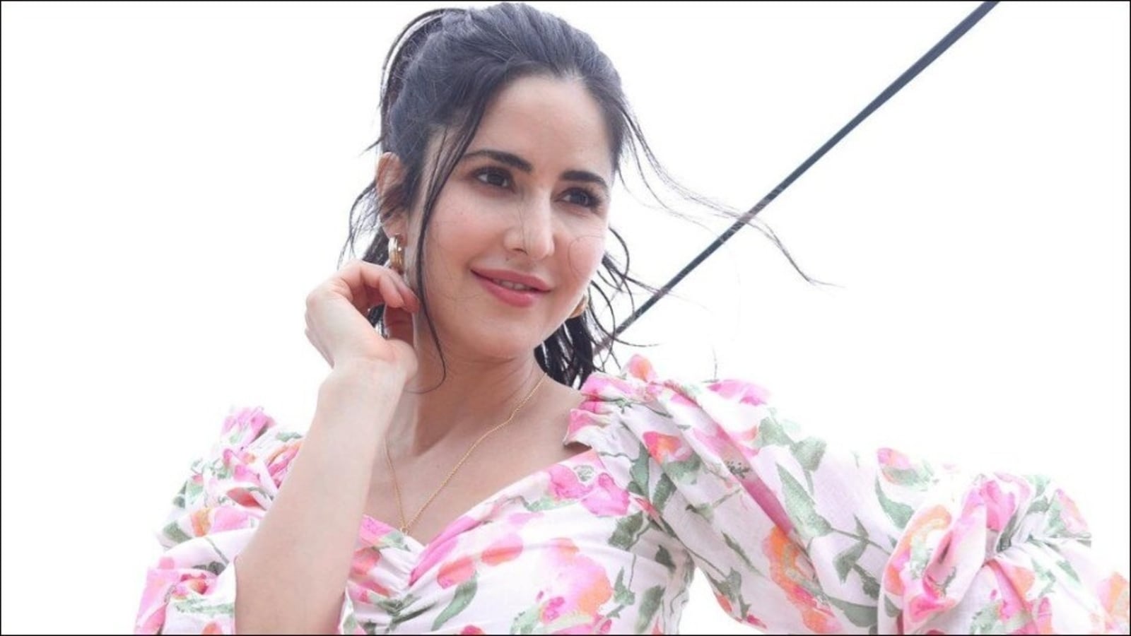 These 9 looks of Katrina Kaif in transit are proof that you can travel in  comfort and style at once | Lifestyle Gallery News - The Indian Express