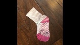 Kid plays hilarious prank on mum using this 'sock'. 