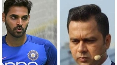 Bhuvneshwar Kumar and Aakash Chopra. (File) Bhuvneshwar Kumar and Aakash Chopra. (File)