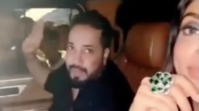 Mika Singh and Akanksha Puri got stuck in the rains. Mika Singh and Akanksha Puri got stuck in the rains.