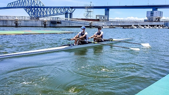 The Indian rowing team trains at the Olympic Village in Tokyo on July 18. No fan, Japanese or foreign, will be allowed to participate in Olympic sports in Tokyo and the three neighboring prefectures. A few outlying venues can accommodate a small number of local fans, but it has effectively become a TV-only event. (PTI)