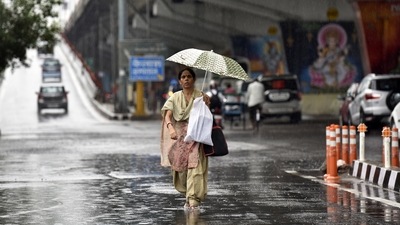 A pedestrian walks at sector 24 amid rain showers in Noida, on July 19. Unlike Delhi and Gurgaon, where most of the roads were inundated after heavy rainfall lashed both the regions on July 19, waterlogging spared Noida though the city received adequate showers after remaining relatively dry for four days, HT reported. (Sunil Ghosh / HT Photo) A pedestrian walks at sector 24 amid rain showers in Noida, on July 19. Unlike Delhi and Gurgaon, where most of the roads were inundated after heavy rainfall lashed both the regions on July 19, waterlogging spared Noida though the city received adequate showers after remaining relatively dry for four days, HT reported. (Sunil Ghosh / HT Photo)