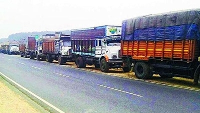 The improvement in electronic permits raised for transportation of goods within and across states is expected to reflect in GST receipts of the central and state governments in July and August. (HT PHOTO) The improvement in electronic permits raised for transportation of goods within and across states is expected to reflect in GST receipts of the central and state governments in July and August. (HT PHOTO)