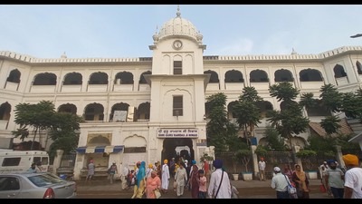 The Guru Ram Das Serai in the Golden Temple complex in Amritsar. The Guru Ram Das Serai in the Golden Temple complex in Amritsar.