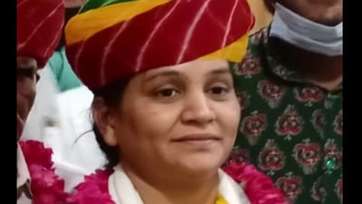 Asha Kandara decided to pursue her education, a few years after separating from her husband and completed her graduation in 2016. Asha Kandara decided to pursue her education, a few years after separating from her husband and completed her graduation in 2016.