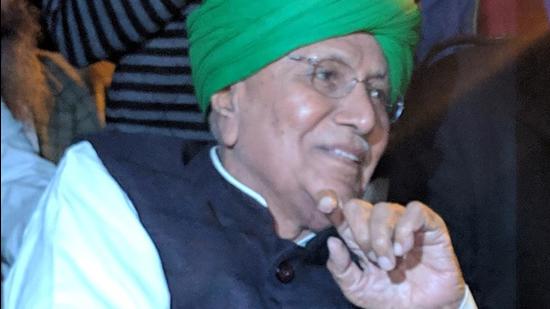 INLD chief OP Chautala said his party has been backing farmers since Day 1 of the ongoing agitation. (HT File)