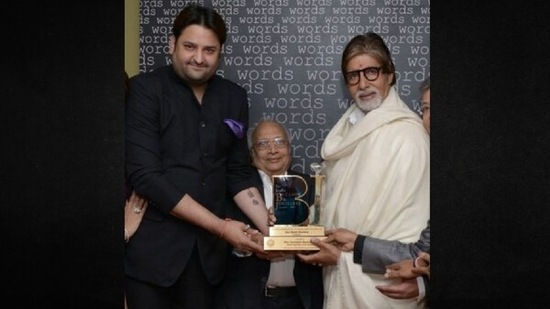 Mohit Kamboj with Shri Amitabh Bachchan Mohit Kamboj with Shri Amitabh Bachchan