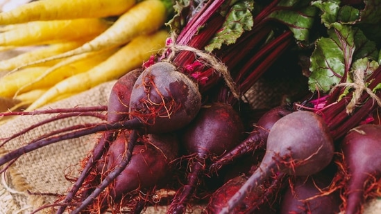 Beets and beetroot juice are high in nitrates that improve oxygen circulation in the lungs. (Unsplash) Beets and beetroot juice are high in nitrates that improve oxygen circulation in the lungs. (Unsplash)