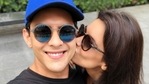 Shweta Agarwal kisses Aditya Narayan. Shweta Agarwal kisses Aditya Narayan.